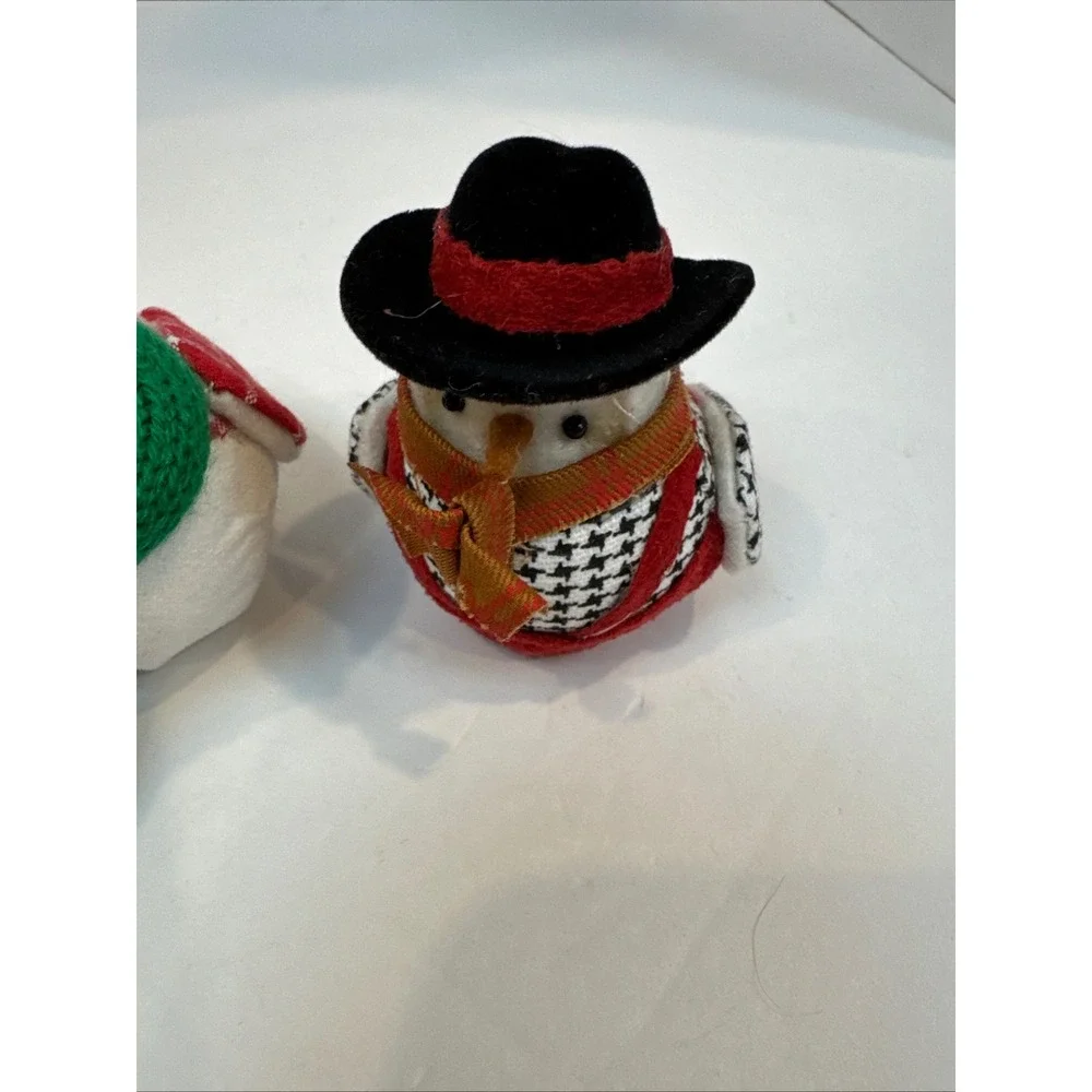 Set of 2 Target Featherly Friends 2017 Winter Bird Ornaments Red Christmas Decor